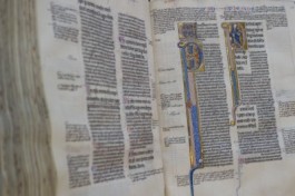 Manuscripten uit de Openbare Bibliotheek Brugge